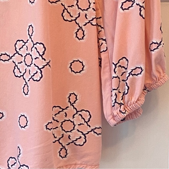 Crown & Ivy Women's size L Pink floral lightweight long sleeve pull on blouse - Picture 5 of 6